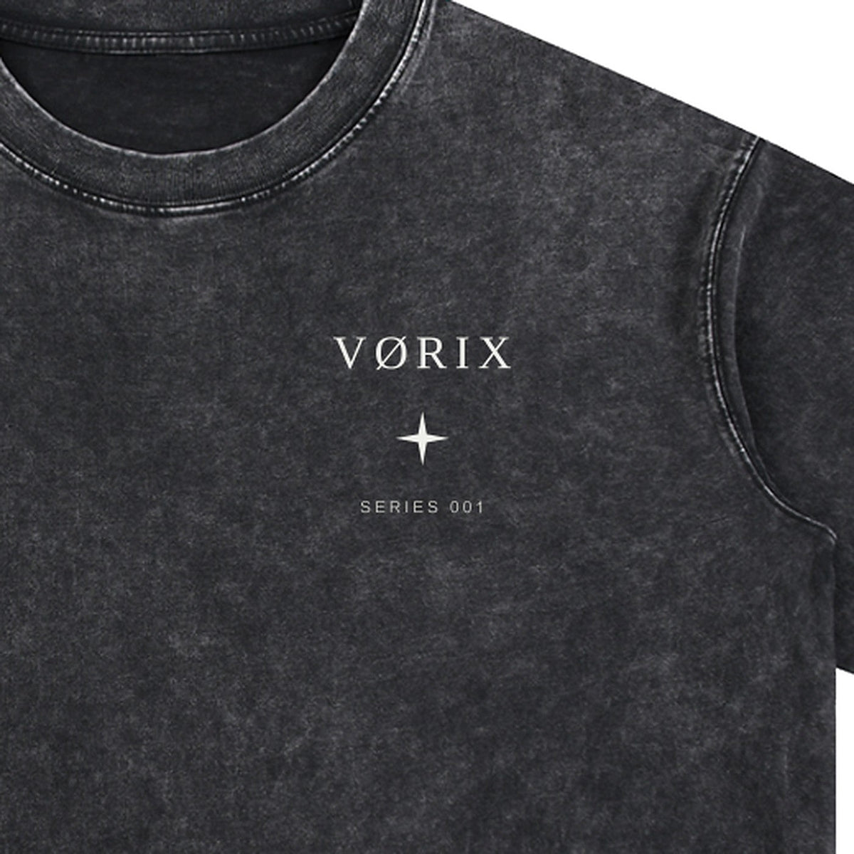 VORIX Signature / 001 oversized T-shirt in Black, front print close-up